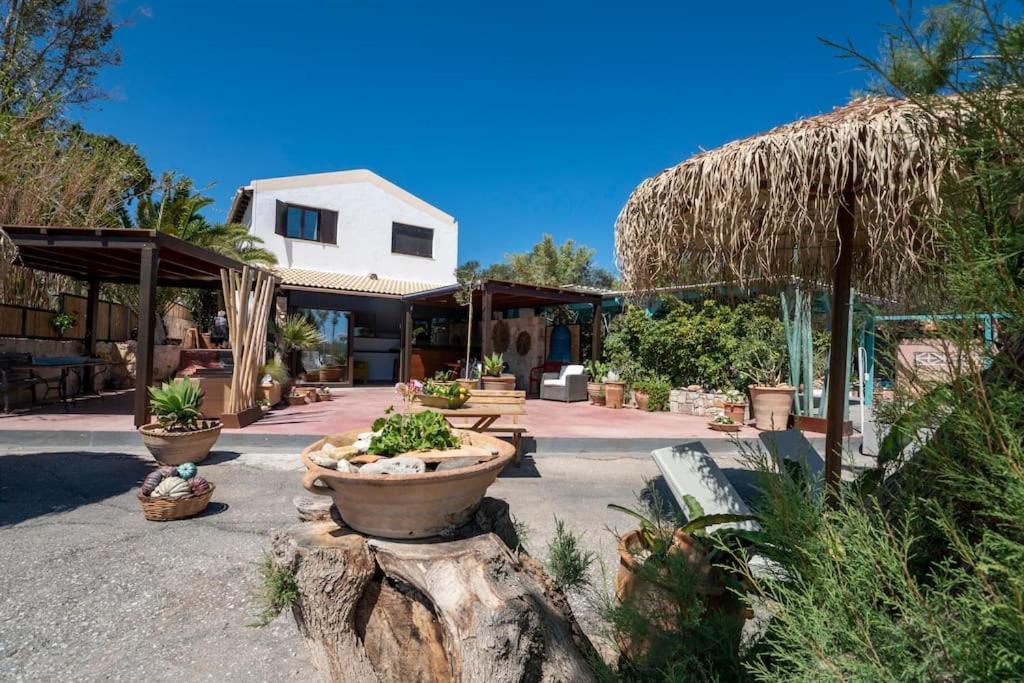 Sea And Sun Metaxy Mas, Brand-New, Beachfront ! Chania  Exterior photo